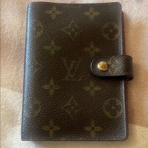 Louis Vuitton Monogram Wallet